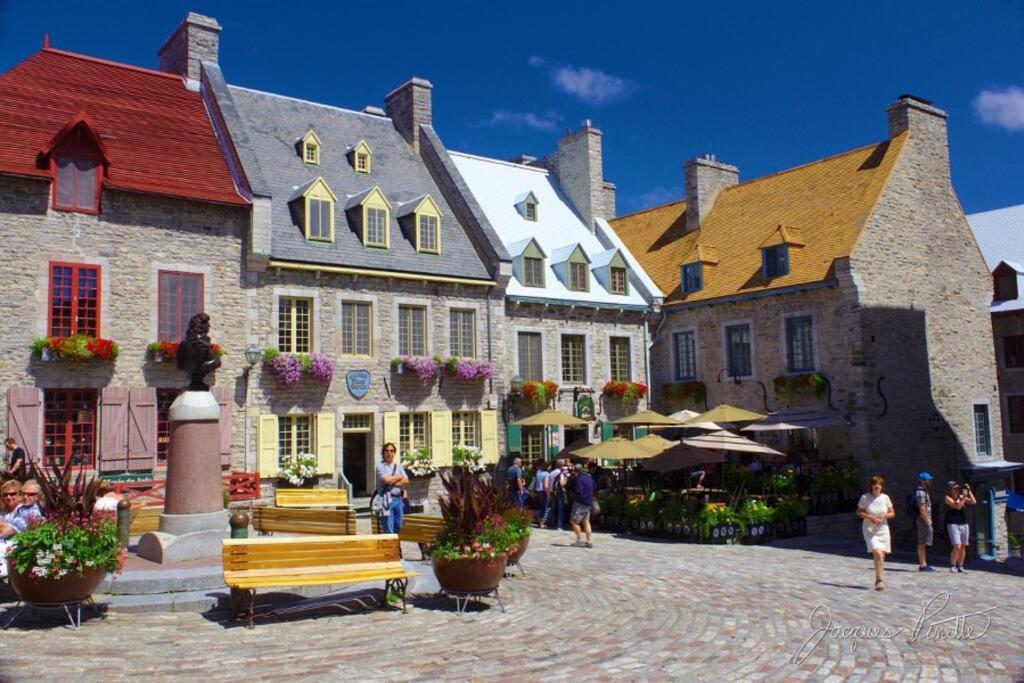 Generations Quebec Old City/ Parking/ Family Exterior photo